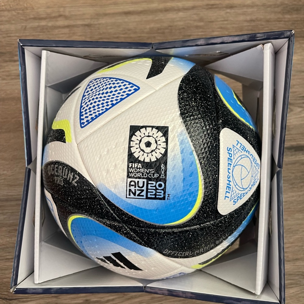 Adidas FIFA Women's World Cup 2023 Oceaunz Pro Official Match Soccer Ball size 5
